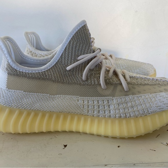 NEW Adidas Yeezy Boost 350 V2 Natural Size 10 (FZ5246)
